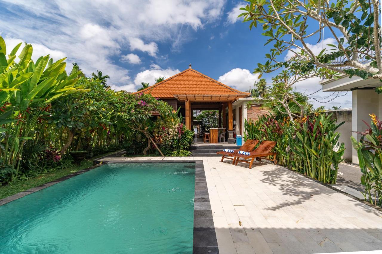 Three Beagles Villa Ubud Exteriör bild